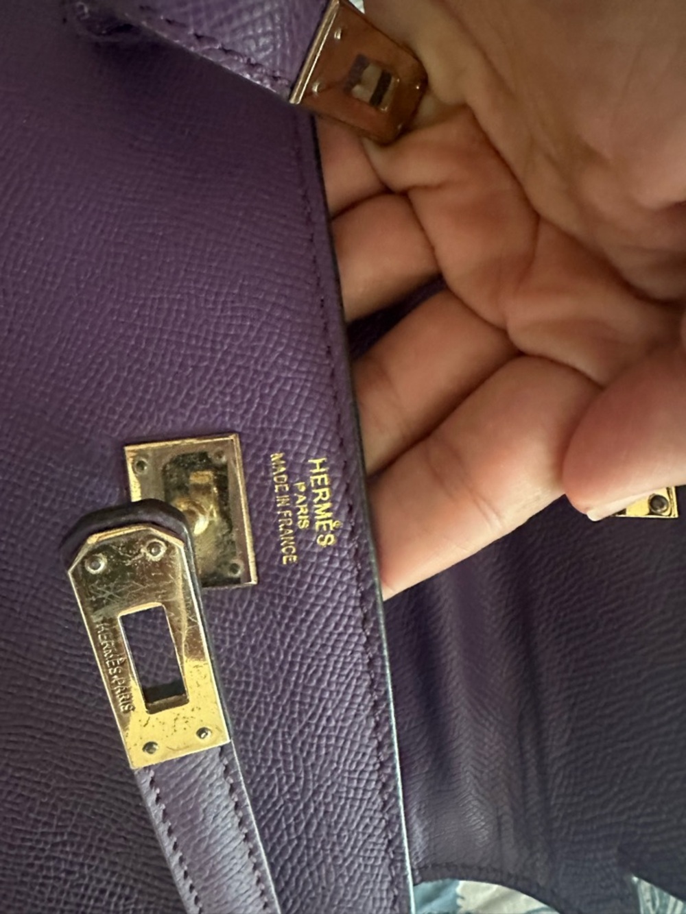 Elegant Purple Handbag - Picture 5 of 8